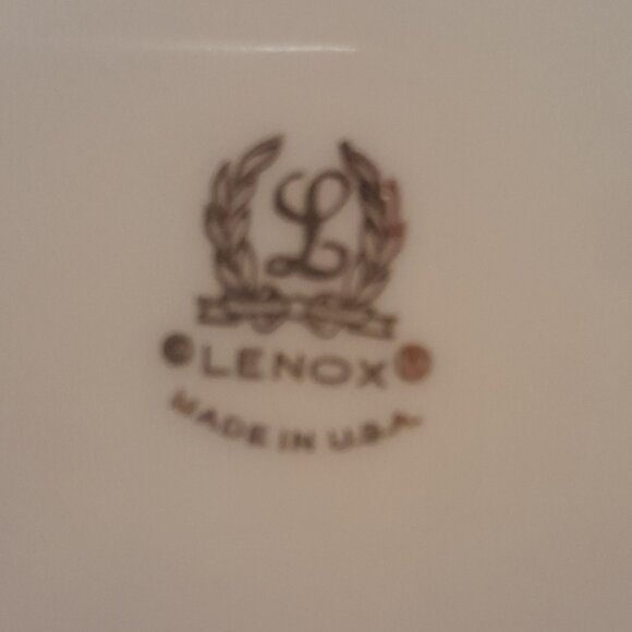 Vintage Lenox Lido Chop Plate/Platter with 24Kt Trim - Picture 4 of 4